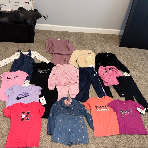 Nike Other - Nike Kids Matching Sets - Pink, Black, Purple Tommy Hilfiger